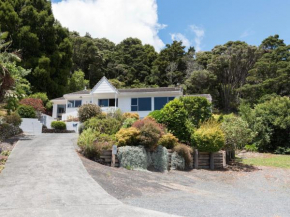 Central Spacious Family House - Paihia Holiday Home, Paihia